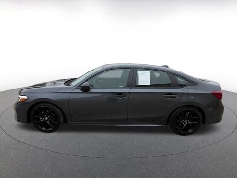 Used 2025 Honda Civic Sport image 9
