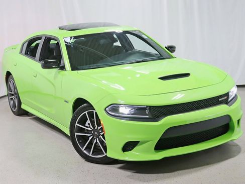 Used 2023 Dodge Charger R/T w/ Cold Weather Package RWD image 6