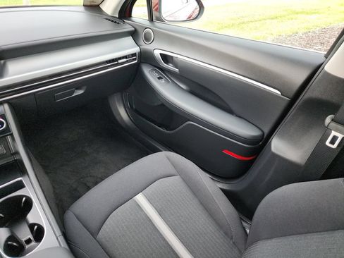 Used 2026 Hyundai Sonata Blue FWD image 18