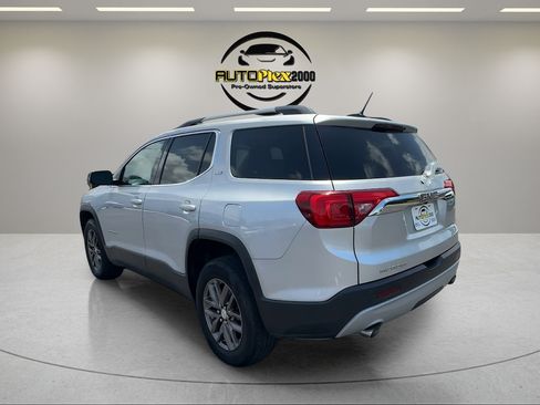 Used 2019 GMC Acadia SLT FWD image 5