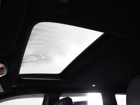 Used 2019 Jeep Grand Cherokee Trailhawk image 14