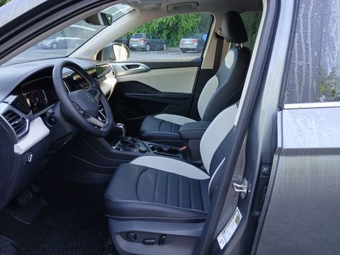 New 2026 Volkswagen Taos SEL AWD/4WD image 9