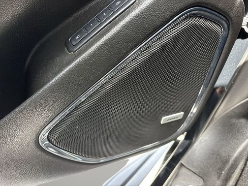 Used 2019 Chevrolet Suburban Premier image 18