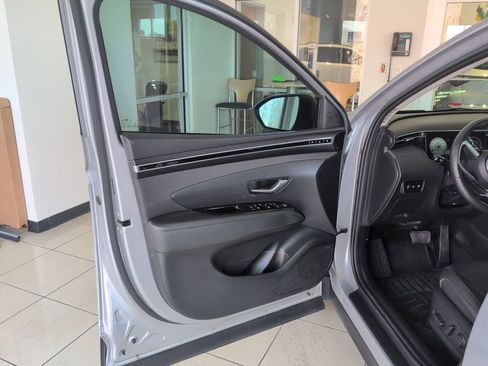Used 2022 Hyundai Tucson Limited image 8