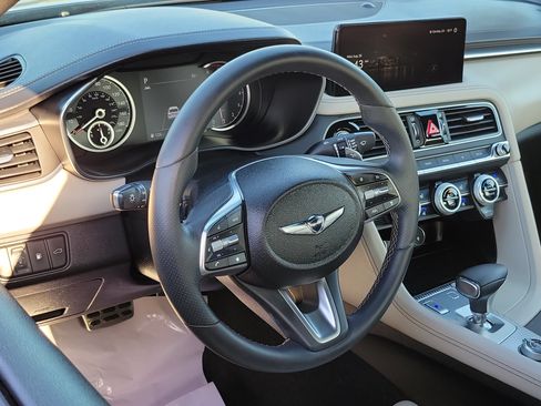 Certified 2023 Genesis G70 2.0T w/ Sport Prestige Package RWD image 9