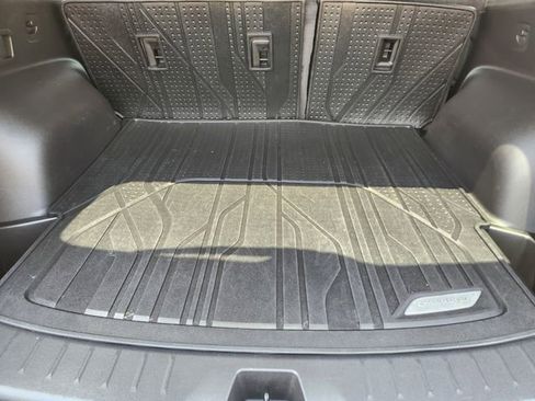 Used 2024 Chevrolet Blazer LT w/ Convenience Package FWD image 32