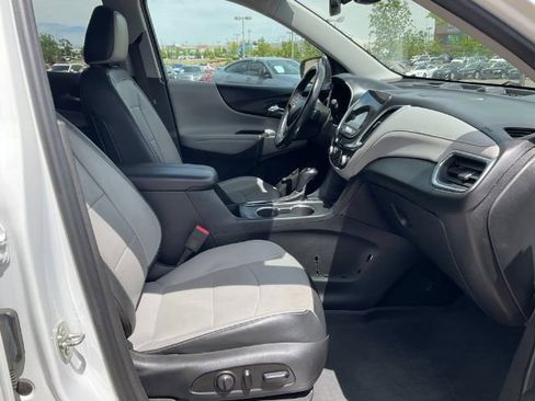 Used 2018 Chevrolet Equinox Premier AWD/4WD image 25