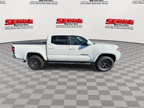 Used 2022 Toyota Tacoma SR5 image 10