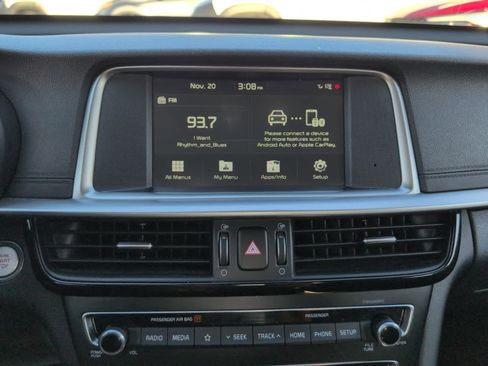 Used 2019 Kia Optima EX image 24