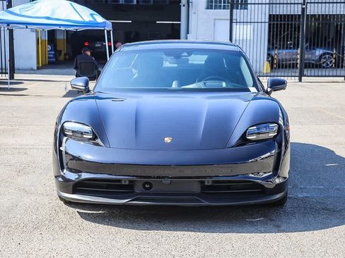 Used 2022 Porsche Taycan 4S image 2