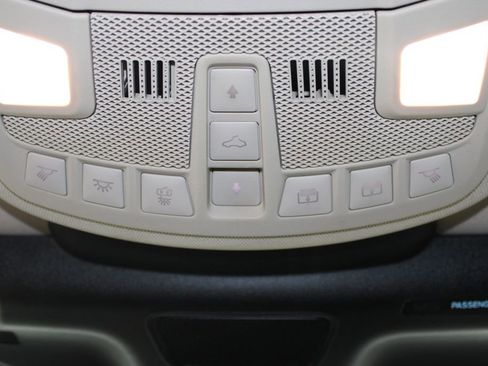 Used 2022 Lincoln Nautilus Reserve FWD image 55
