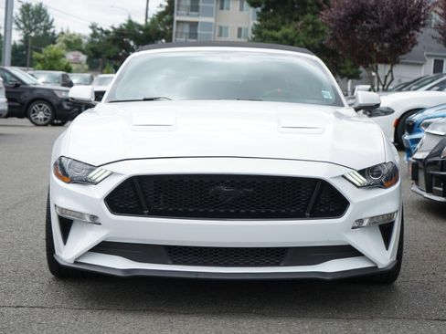 Used 2015 Ford Mustang GT Premium w/ Equipment Group 401A RWD image 8