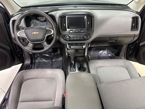 Used 2018 Chevrolet Colorado W/T w/ WT Convenience Package AWD/4WD image 14