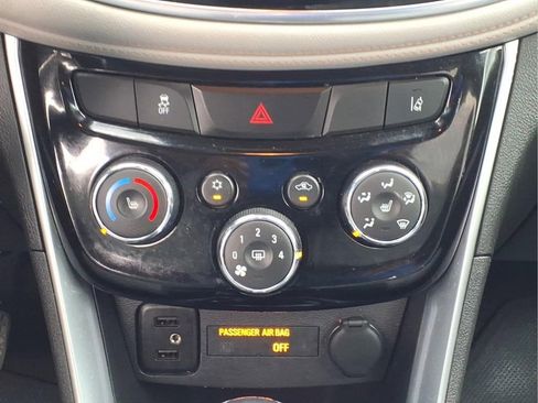 Used 2020 Chevrolet Trax Premier w/ LPO, Cargo Package AWD/4WD image 22