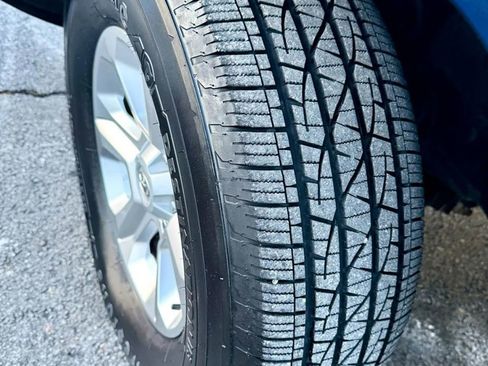 Used 2016 Toyota 4Runner 4WD image 19