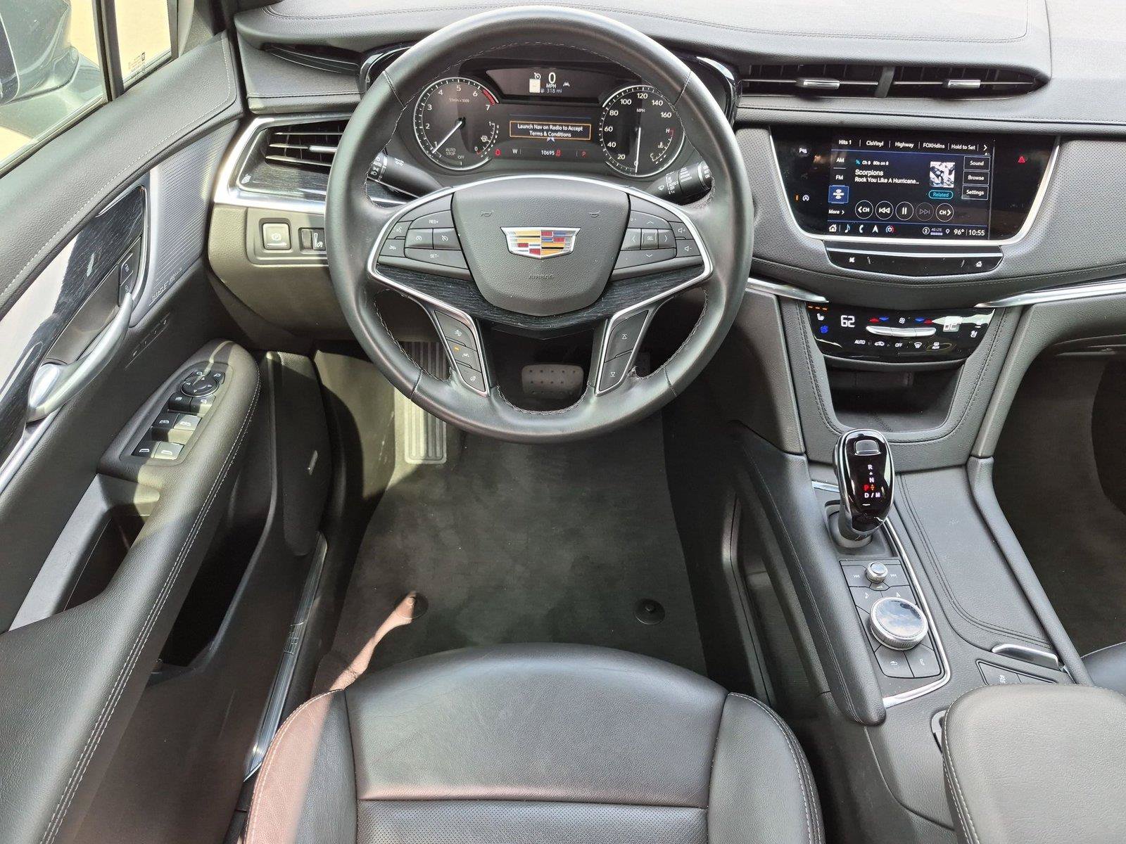 Certified 2025 Cadillac XT5 Premium Luxury FWD image 14