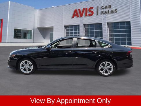 Used 2025 Honda Accord LX image 10