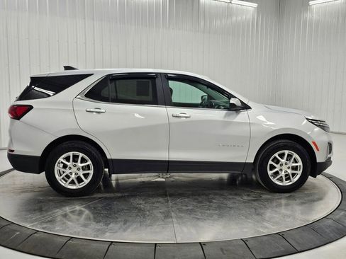 Used 2022 Chevrolet Equinox LT image 6