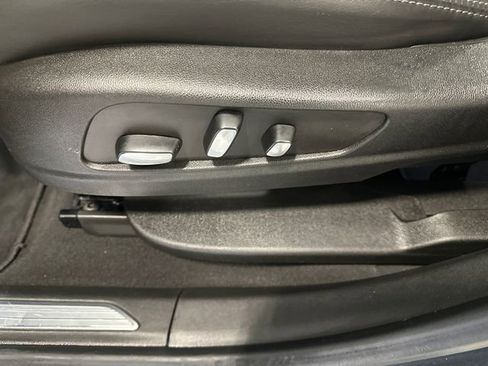 Used 2022 Cadillac XT5 Premium Luxury AWD/4WD image 20