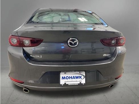 Used 2023 MAZDA MAZDA3 s FWD image 6