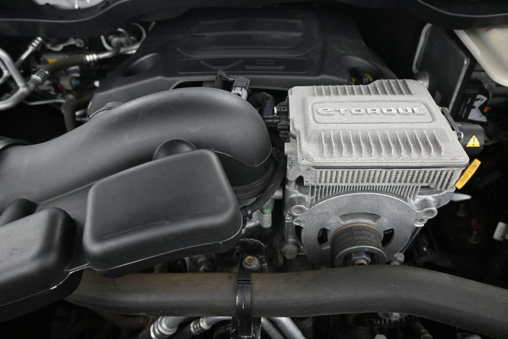 Used 2022 Jeep Wagoneer Series I AWD/4WD image 45