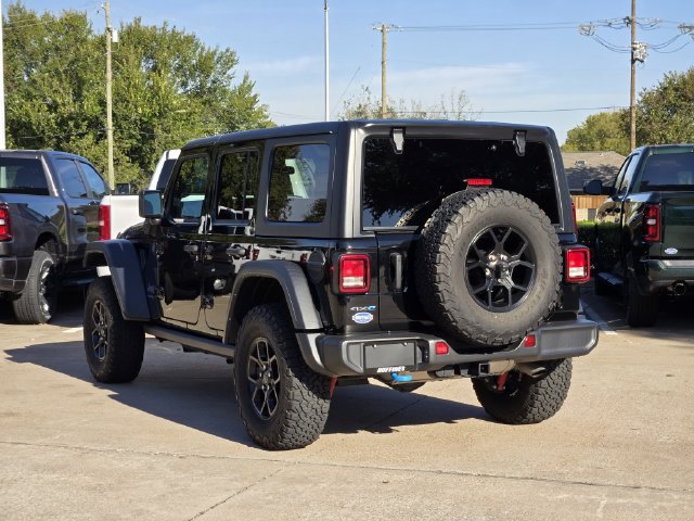 Used 2024 Jeep Wrangler Unlimited AWD/4WD image 5