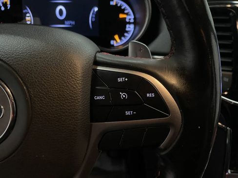 Used 2020 Jeep Grand Cherokee Trailhawk image 25