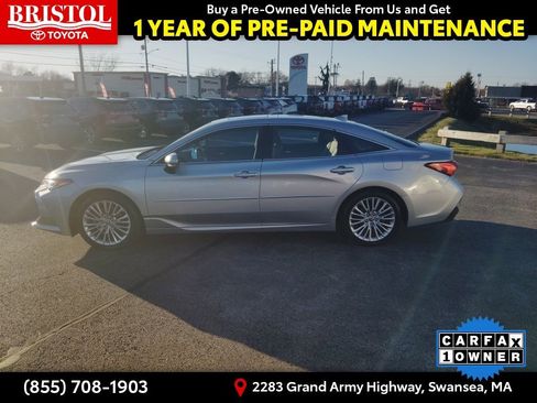 Used 2021 Toyota Avalon Limited image 4