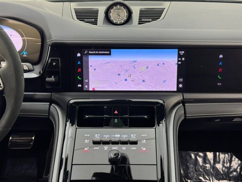 Used 2025 Porsche Panamera 4S image 24