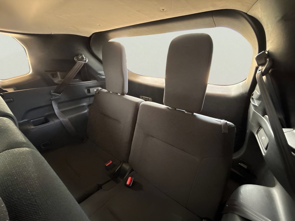 Used 2022 Mitsubishi Outlander ES AWD/4WD image 25
