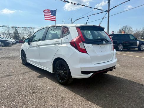 Used 2018 Honda Fit Sport image 3