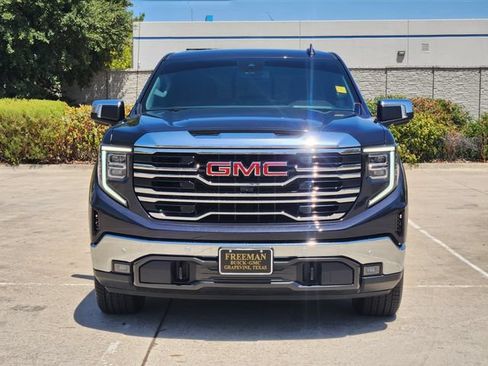 Used 2025 GMC Sierra 1500 SLT w/ SLT Premium Plus Package RWD image 2