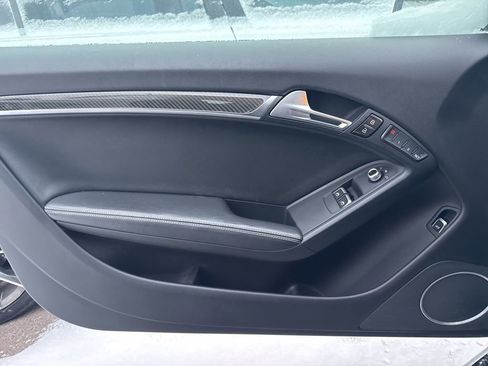 Used 2013 Audi RS 5 Coupe image 9