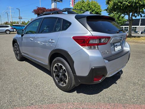 Used 2022 Subaru Crosstrek 2.0i Premium w/ Popular Package #2 AWD/4WD image 3