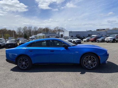 New 2026 Dodge Charger R/T AWD/4WD image 2
