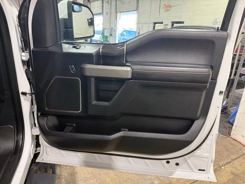 Used 2018 Ford F150 Raptor w/ Equipment Group 802A Luxury image 36