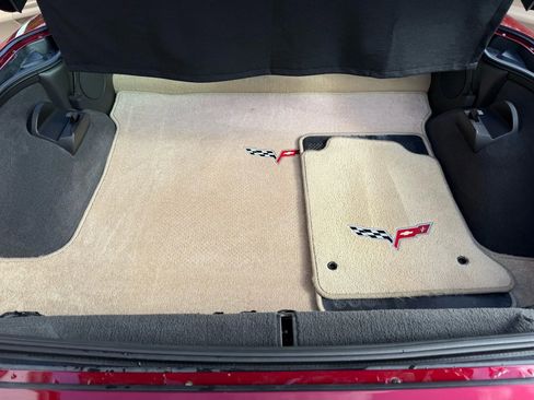 Used 2006 Chevrolet Corvette Coupe 2D w/ Preferred Equipment Group image 19