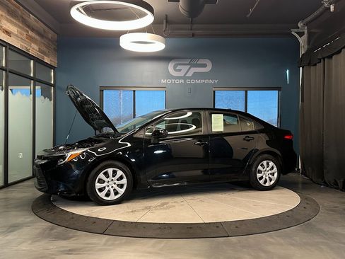 Used 2024 Toyota Corolla LE image 22