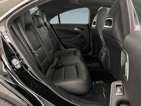 Used 2019 Mercedes-Benz CLA 250 image 28
