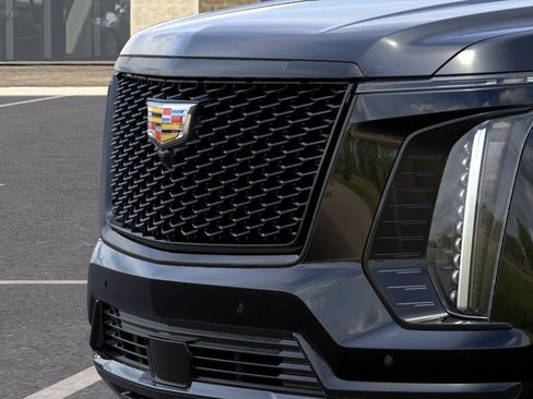 New 2026 Cadillac Escalade Sport AWD/4WD image 13