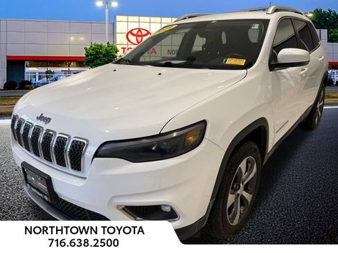 Used 2019 Jeep Cherokee Limited image 14