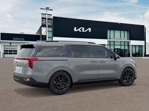 New 2026 Kia Carnival SX w/ SX Dark Edition Package FWD image 7