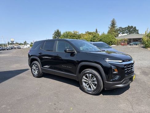 Used 2025 Chevrolet Equinox LT FWD image 10