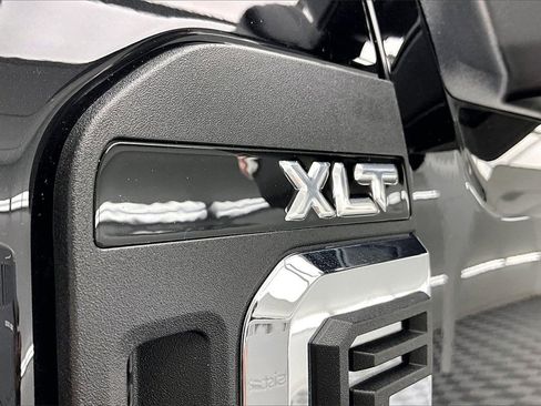 Used 2025 Ford F350 XLT w/ Tremor Off-Road Package image 8