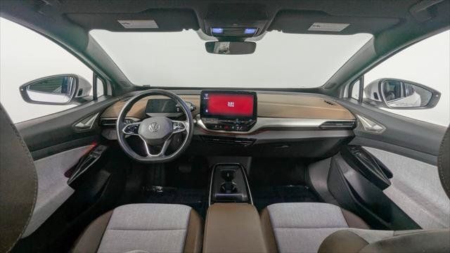 Used 2024 Volkswagen ID.4 2WD image 24