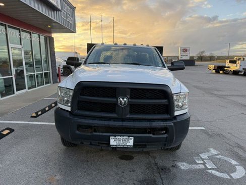Used 2017 RAM 3500 Tradesman image 10