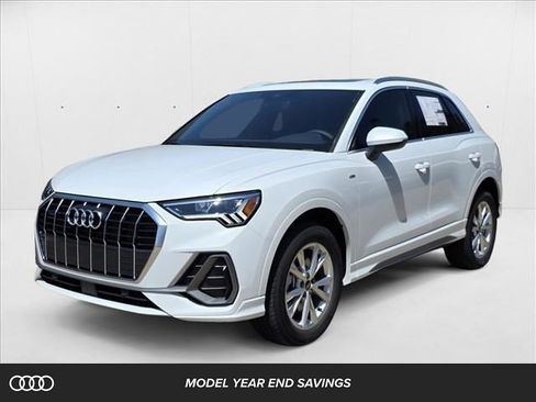 New 2025 Audi Q3 2.0T Premium image 1
