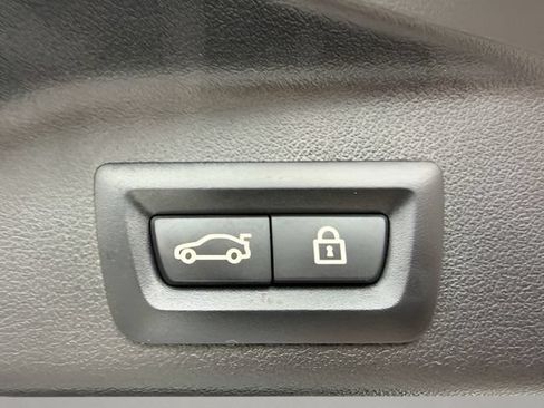 Used 2021 BMW X5 M50i AWD/4WD image 9