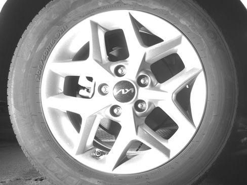 Used 2025 Kia Soul LX w/ LX Technology Package image 15