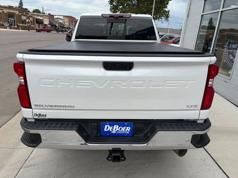 Used 2021 Chevrolet Silverado 3500 LTZ w/ LTZ Premium Package AWD/4WD image 4